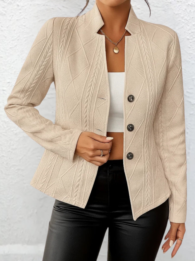 Solène – Veste Classique Épurée